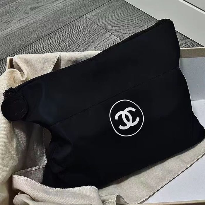 Косметичка від оригінального бренду Chane!