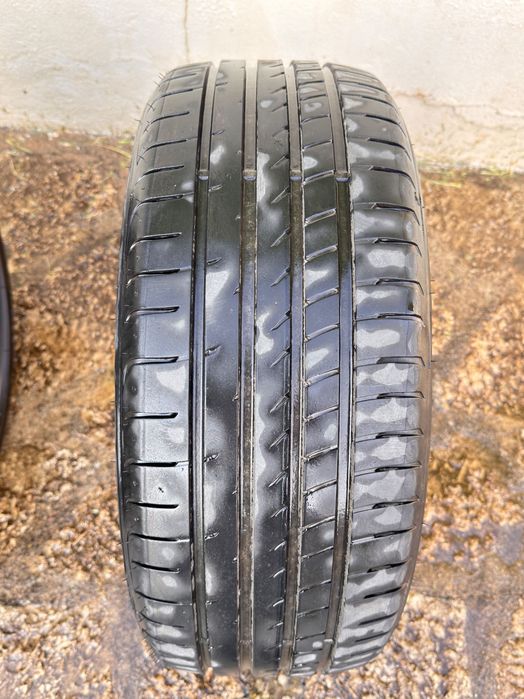 Pneus Good Year 215/45 R18