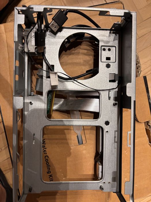 Obudowa SFF Corsair ONE