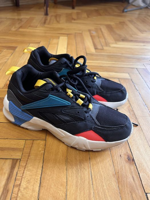 Кросівки Reebok в гарному стані