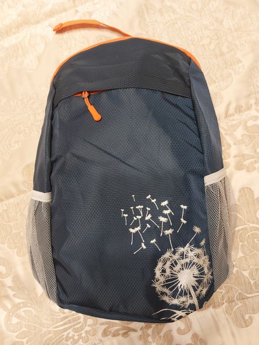 Mochila ideal para caminhada ou outros desportos exteriores