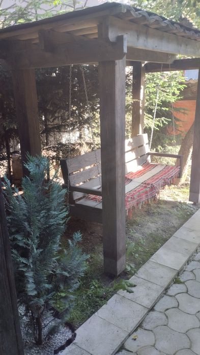 Здається файна хата...