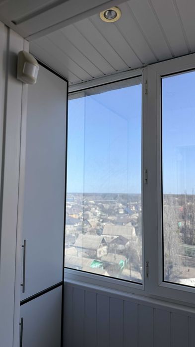 Продам 4-х кімнатну квартиру