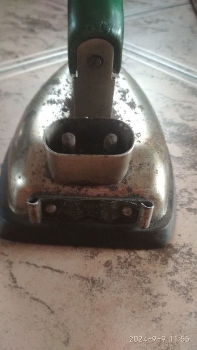 Sprzedam stare żelazko