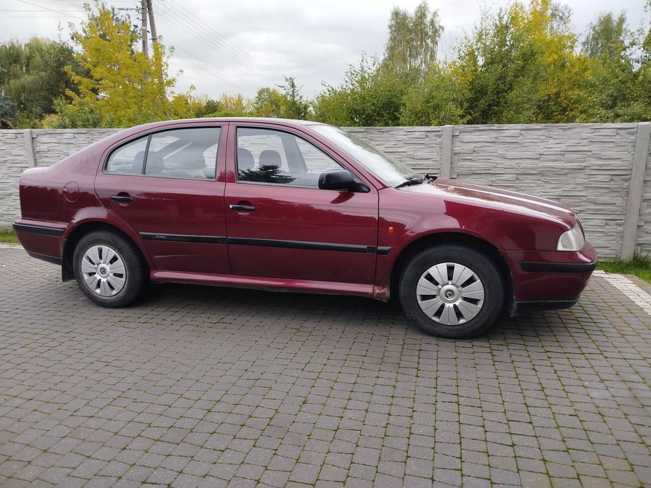 Skoda Octavia 1.6lx 1998r