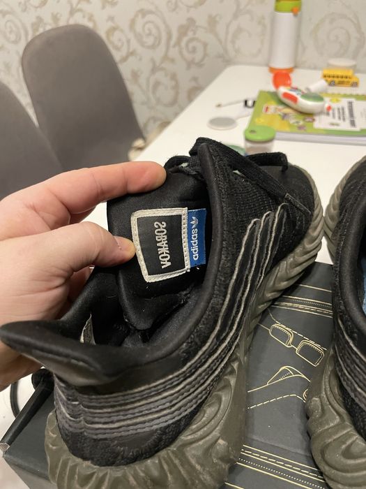 Кросівки Adidas 39,5