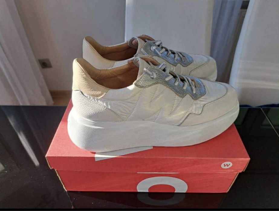 Buty WONDERS damskie