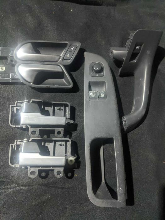 Ручки в салон поссат В6