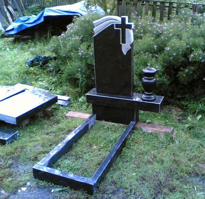 Изделия из гранита,памятники