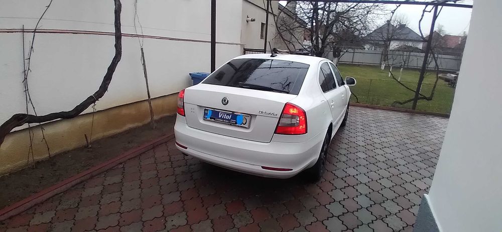 продам шкода октавия