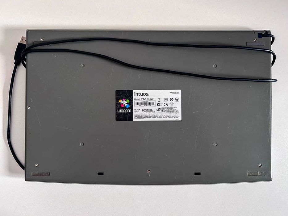 Wacom PTZ-631W Intuos3 Graphics Tablet
