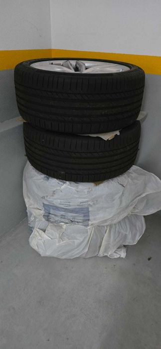 Jantes e pneus Audi originais 285/40 R21