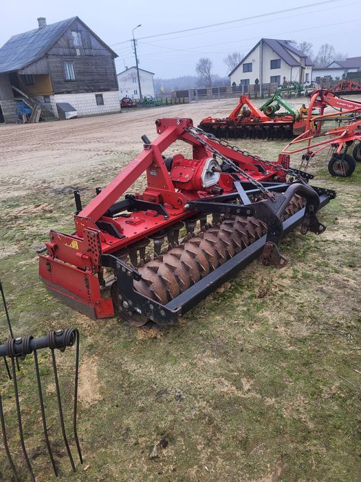 Brona wirowa Amazone KE 303 Vicon 3m