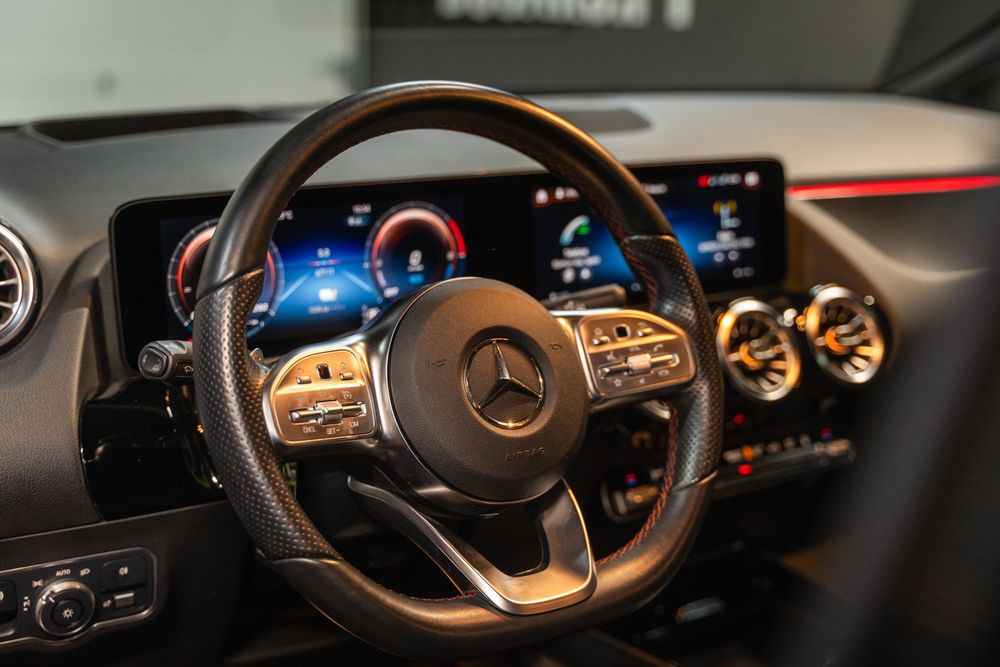 Mercedes-Benz GLA 250 e 8G-DCT AMG Line