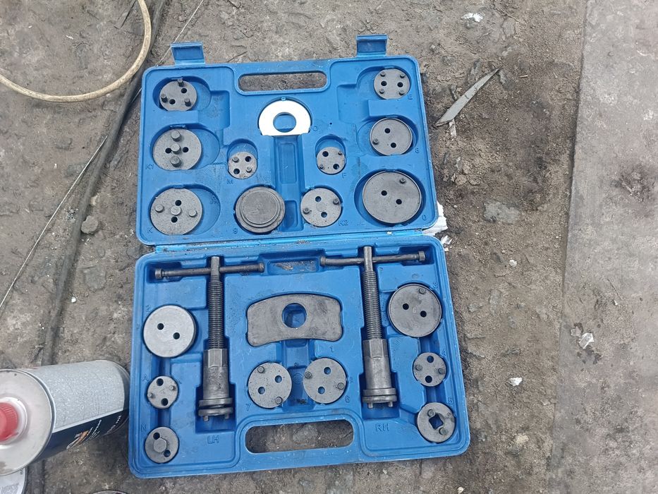 Набір фланців для суппортів