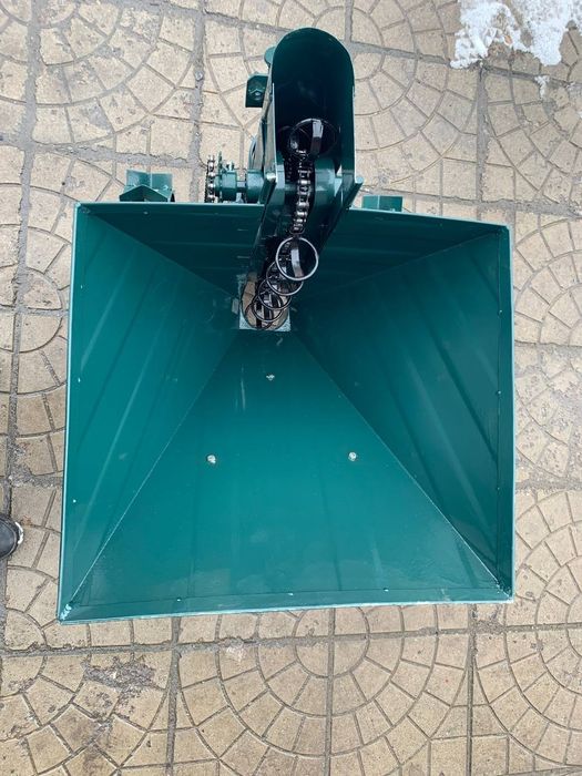 Картофлесажалка для мотоблока