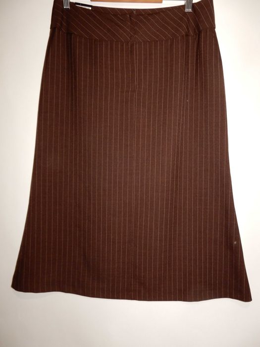 Spódnica midi do łydki brązowa w prążki biuro praca George 40 L