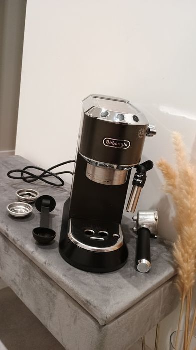 Ekspres DeLonghi Dedica