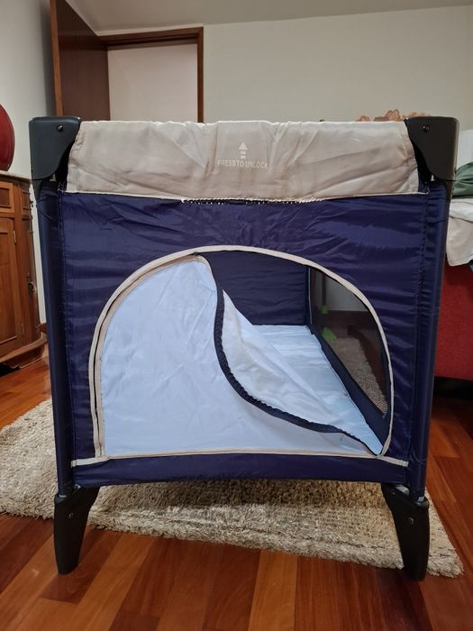 Berço infantil de viagem