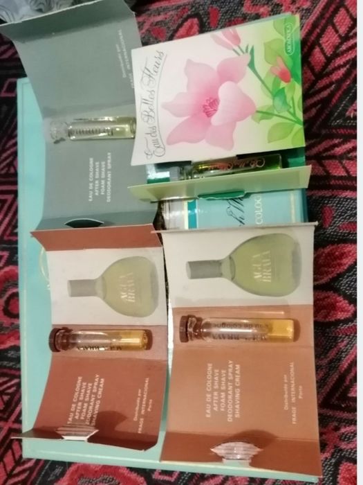 Sabonetes e perfumes antigos