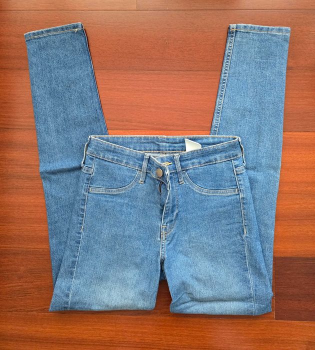 H&M | Calças de ganga azuis Skinny Regular, tamanho 25 CN 160/64A