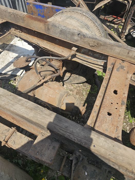 Зил  164 антик.під реставрацію