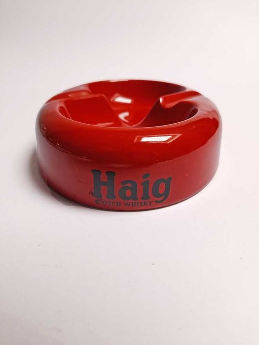 Cinzeiro Vermelho Vintage HAIG Scotch Whisky Carlton Ware