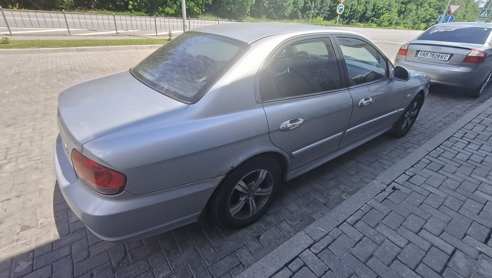 Продам хундай соната 2004 г.в.