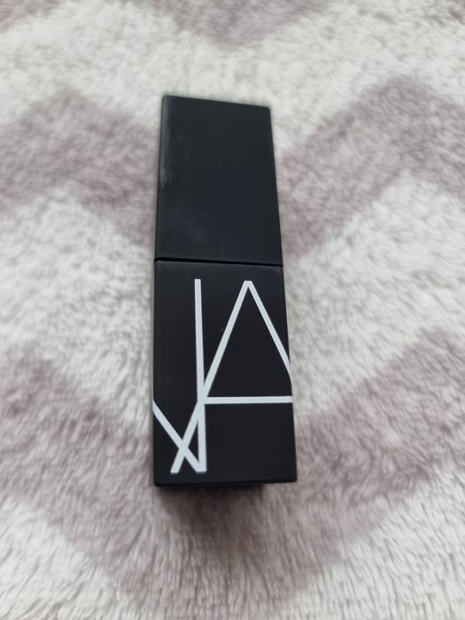 Pomadka w sztyfcie NARS