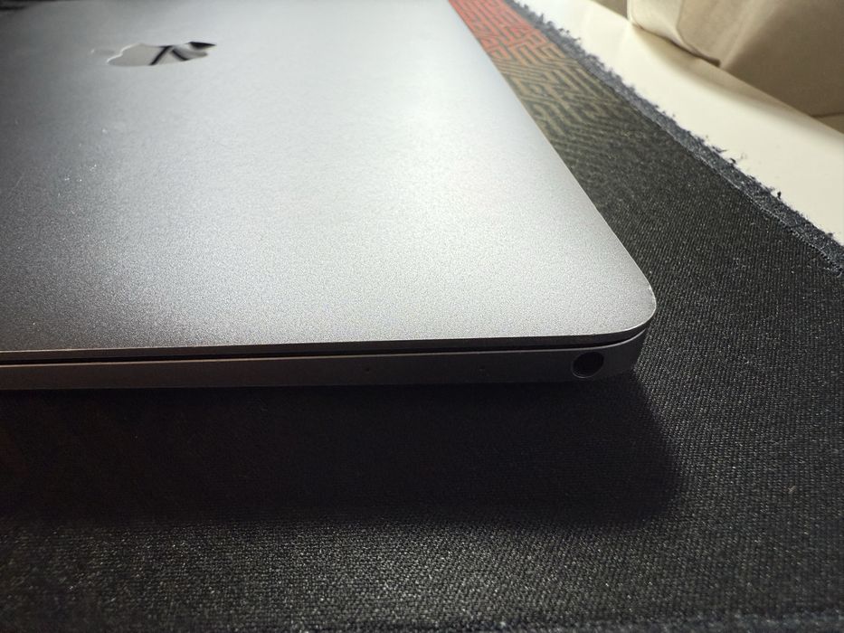 Macbook 12-inch 2017