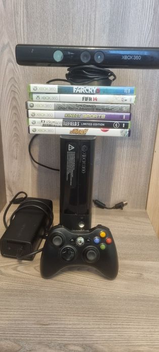 Konsola Xbox 360 250GB po SPA Kinect 6 gier Pad