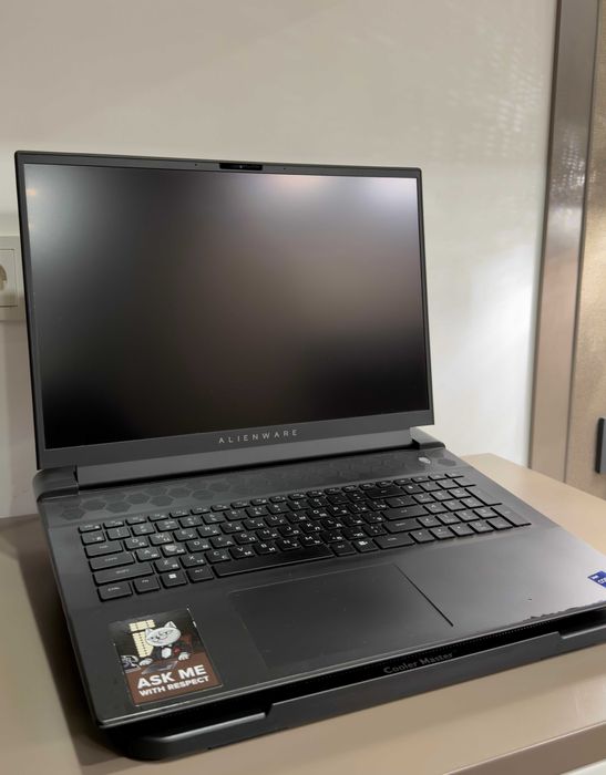Ноутбук Alienware M18 R1 (13900/64/1Tб/RTX4090/QHD), гарантия.