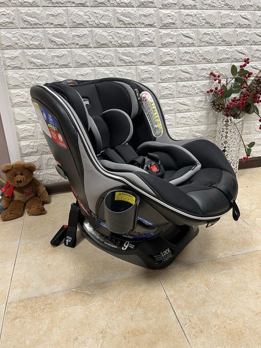 Автокрісло Chicco Nextfit Zip Max Група 0+/1/2 (0-30кг) чико