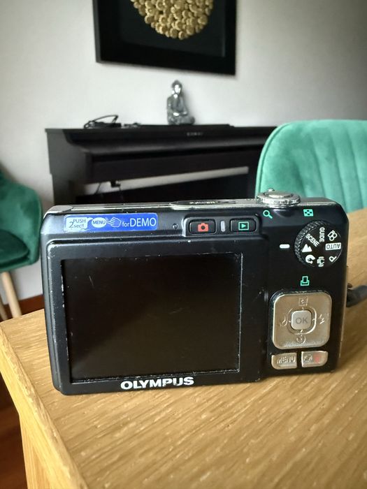 Olympus FE-300 12MP | Máquina Fotográfica Digital Compacta
