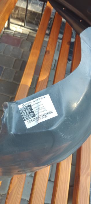 Продам підкрилки Ford tourneo custom