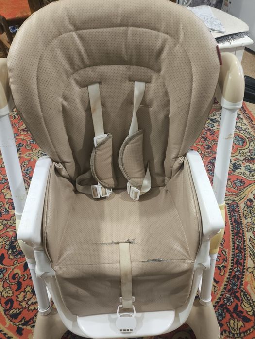 Крісло для годування