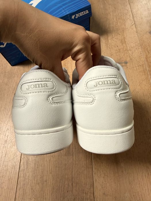 Białe skórzane buty JOMA adidasy sneakersy