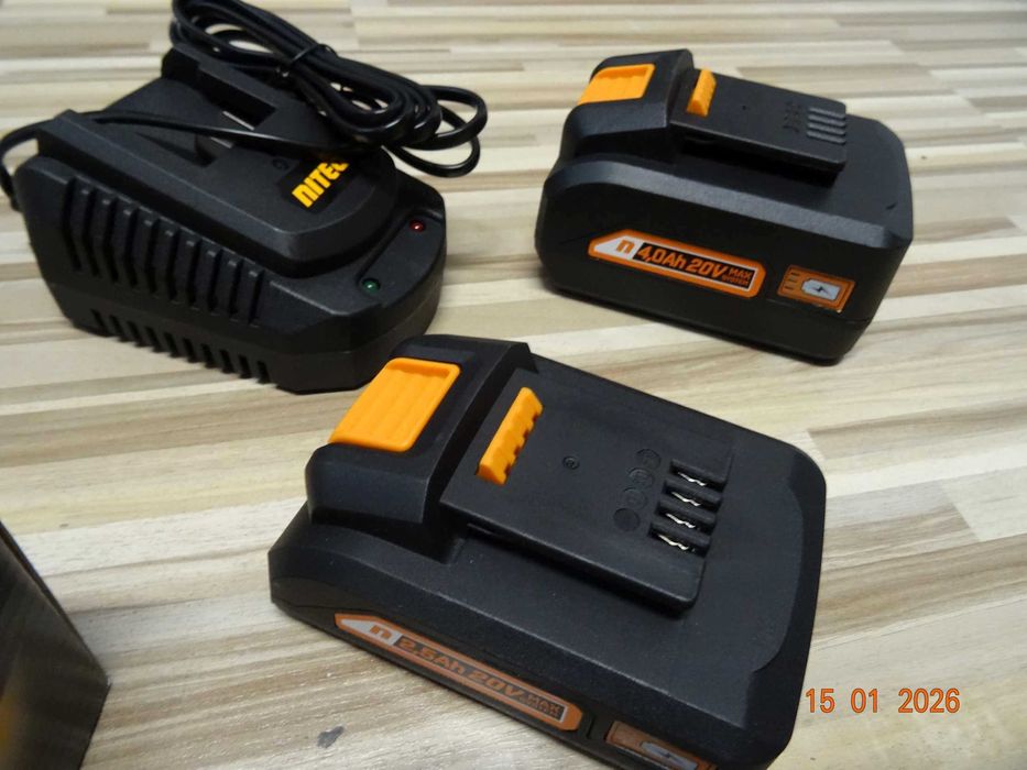 NITEO zestaw ładowarka + akumulator 4AH + akumulator 2,5AH