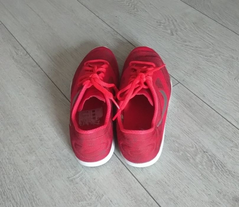Кросівки Nike 39 розмір бу