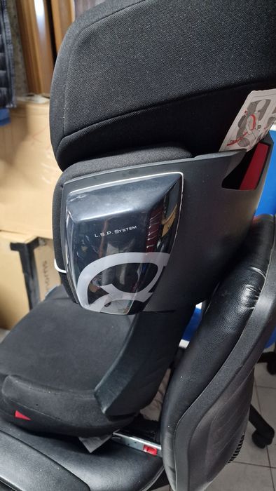 Cadeira Criança Cybex X2 Fix dos 15 aos 36 Kg