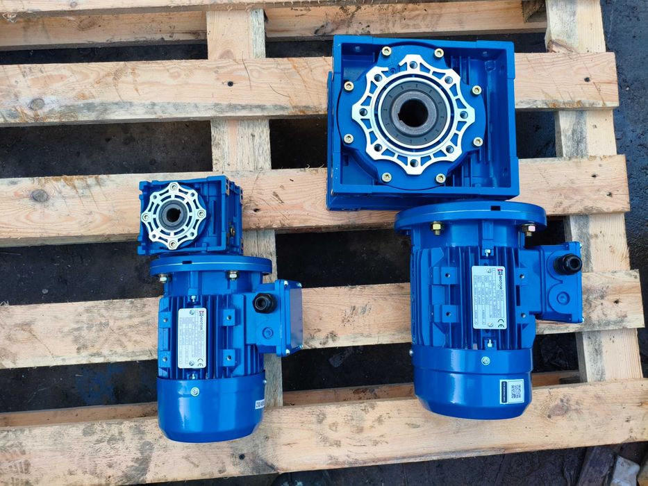 Silnik elektryczny 1.1kw  Z przekładnią motoreduktor reduktor