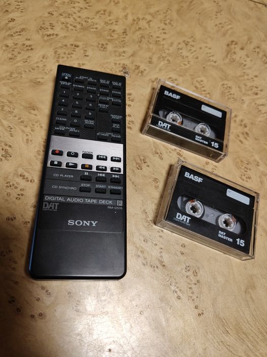 Pilot Sony RM-D57A -Digital Audio Tape Deck