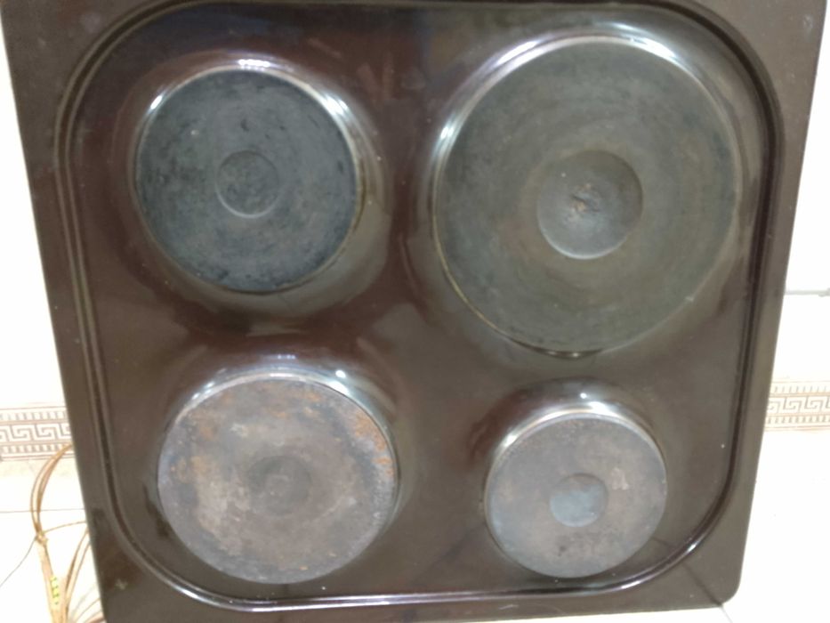 Продам рабочую варочную поверхность или нагревательные элементы -Блины