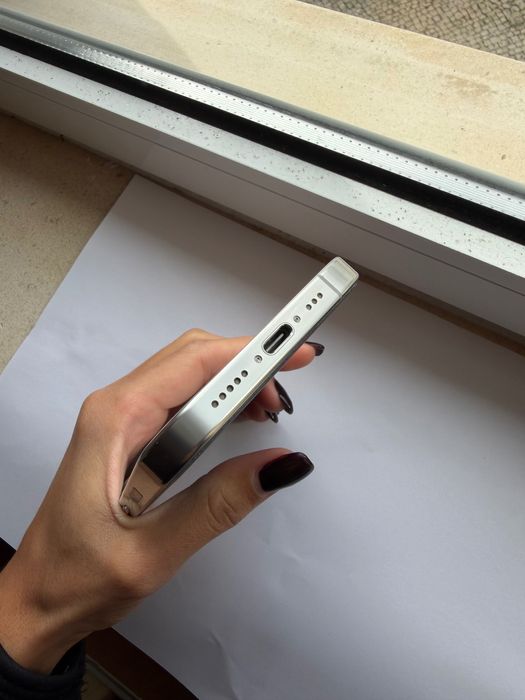 iPhone 16 PRO branco