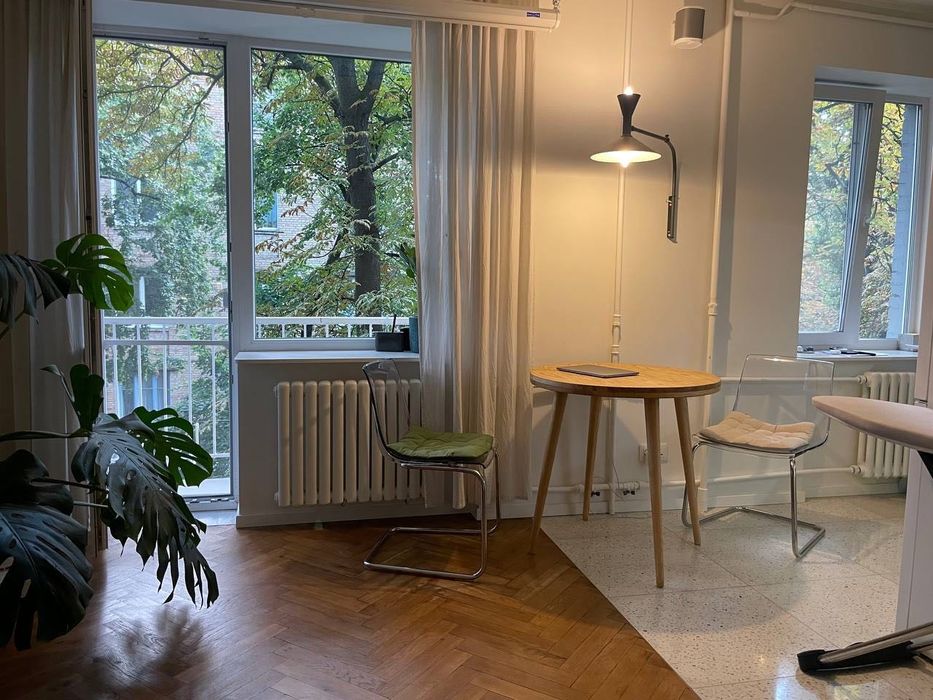 Здам квартиру студію на Печерську  ( Кловська )