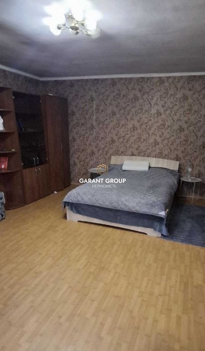 Продається двоповерховий будинок