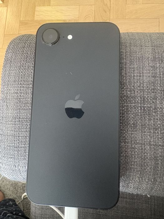 Iphone 16 E , novo na caixa