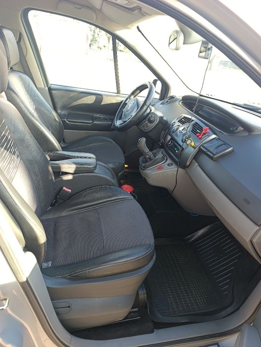 Продам Renault Scenic II