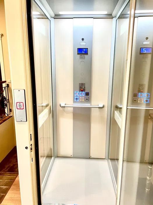 будинок в сосновому лісі Петропавлівська Борщагівка ,
