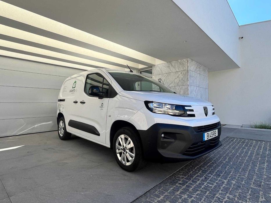 Carrinha Peugeot Partner Standard 1.5 BlueHDI
